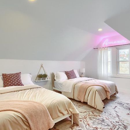 Newly Renovated Victorian Gem Perfect Space For Family Vacations! Pittsburgh Zewnętrze zdjęcie