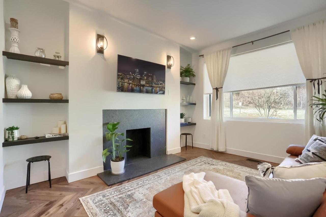 Newly Renovated Victorian Gem Perfect Space For Family Vacations! Pittsburgh Zewnętrze zdjęcie