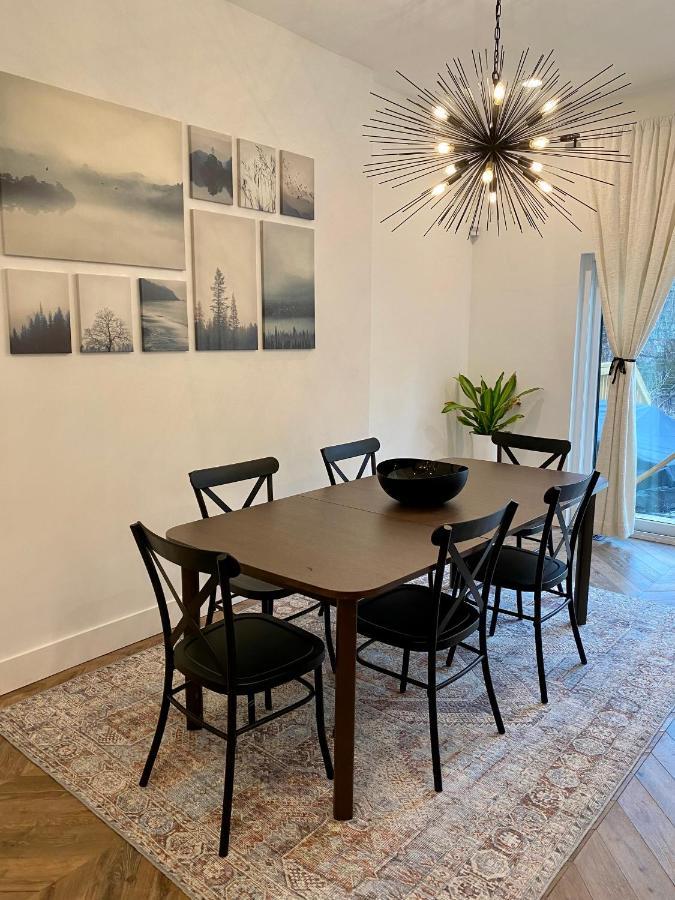Newly Renovated Victorian Gem Perfect Space For Family Vacations! Pittsburgh Zewnętrze zdjęcie